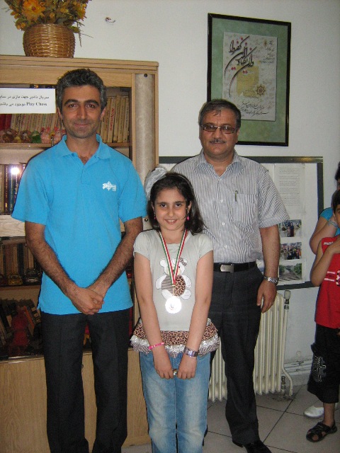استاد نجیب ،تارا اصغر پور ،دبیر فدراسیون شطرنج آقای کریمی 