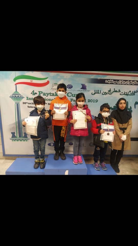 هنرجویان مدرسه شطرنج تهران در سال ۱۴۰۰